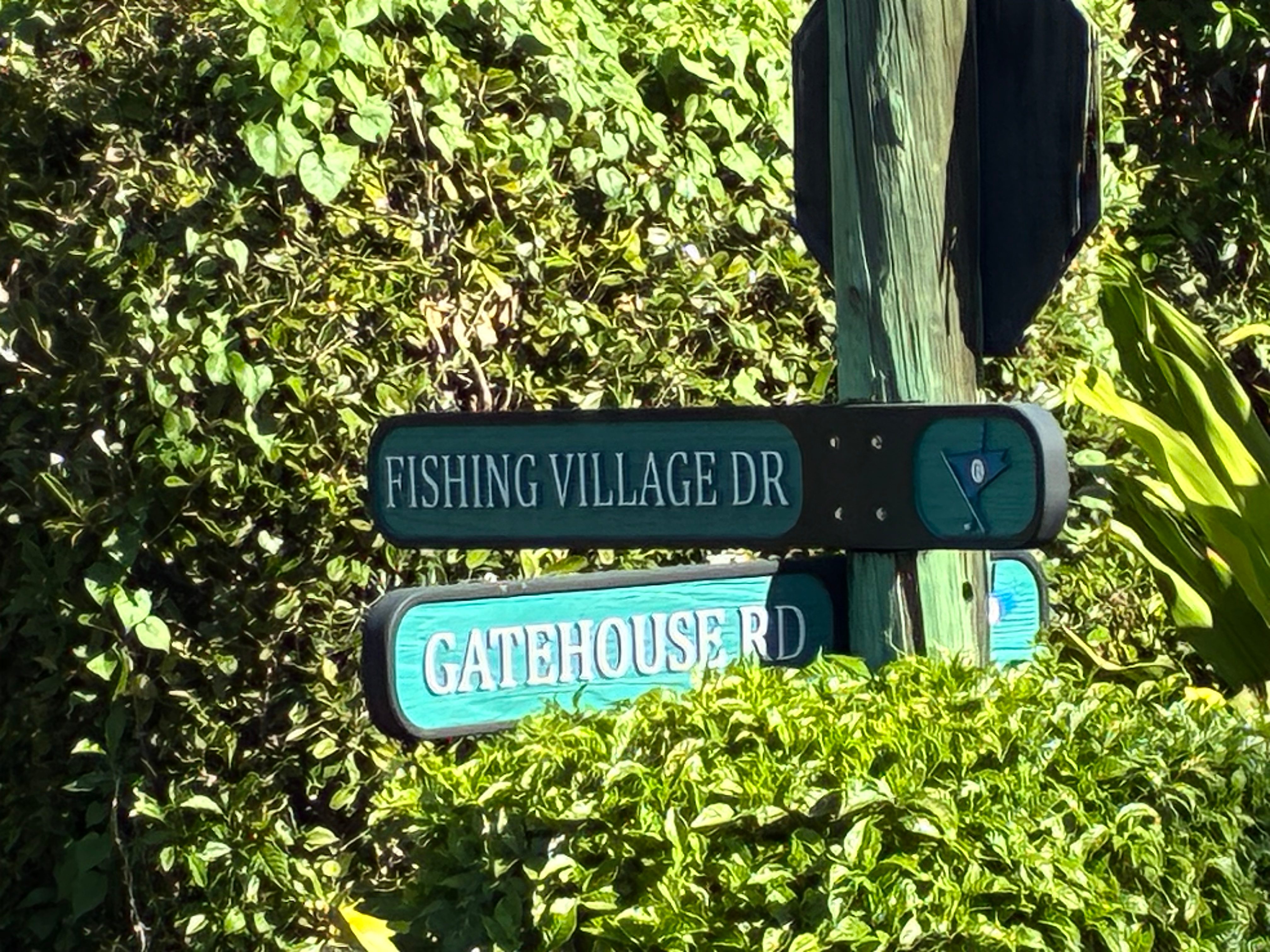 Fishing Village dining area at Ocean Reef Club